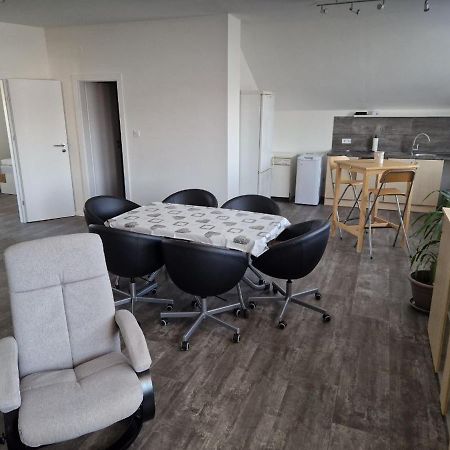 Appartement Andrea Galambok Ngoại thất bức ảnh