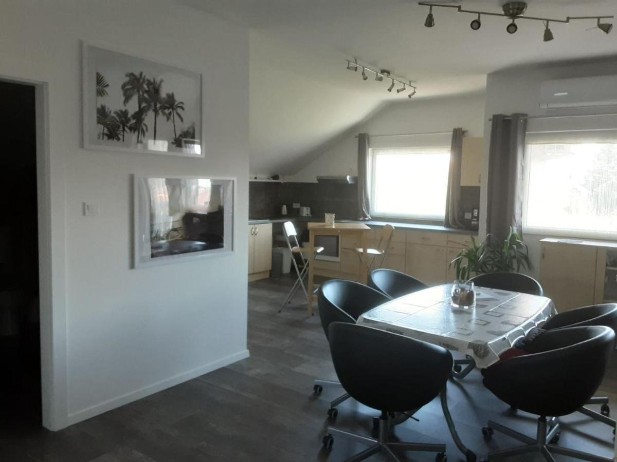 Appartement Andrea Galambok Ngoại thất bức ảnh